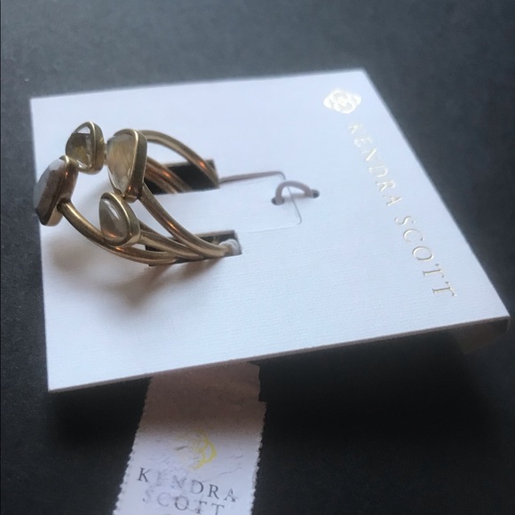 Kendra Scott Ring Set - Picture 13 of 14